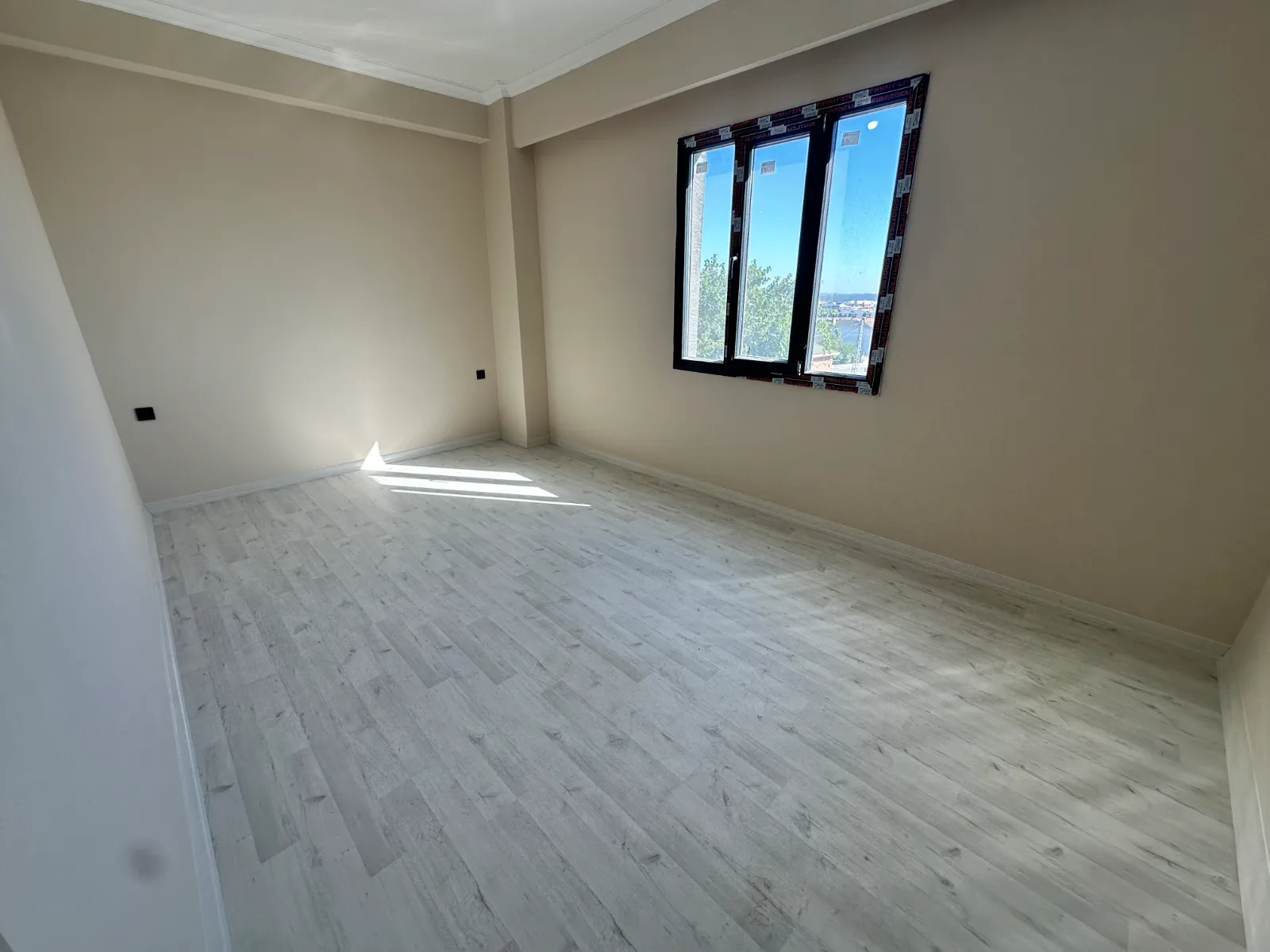 ARNAVUKÖY TAŞOLUKTA SATILIK 2+1 SIFIR ARAKAT DAİRE KOD(1007) görsel 7