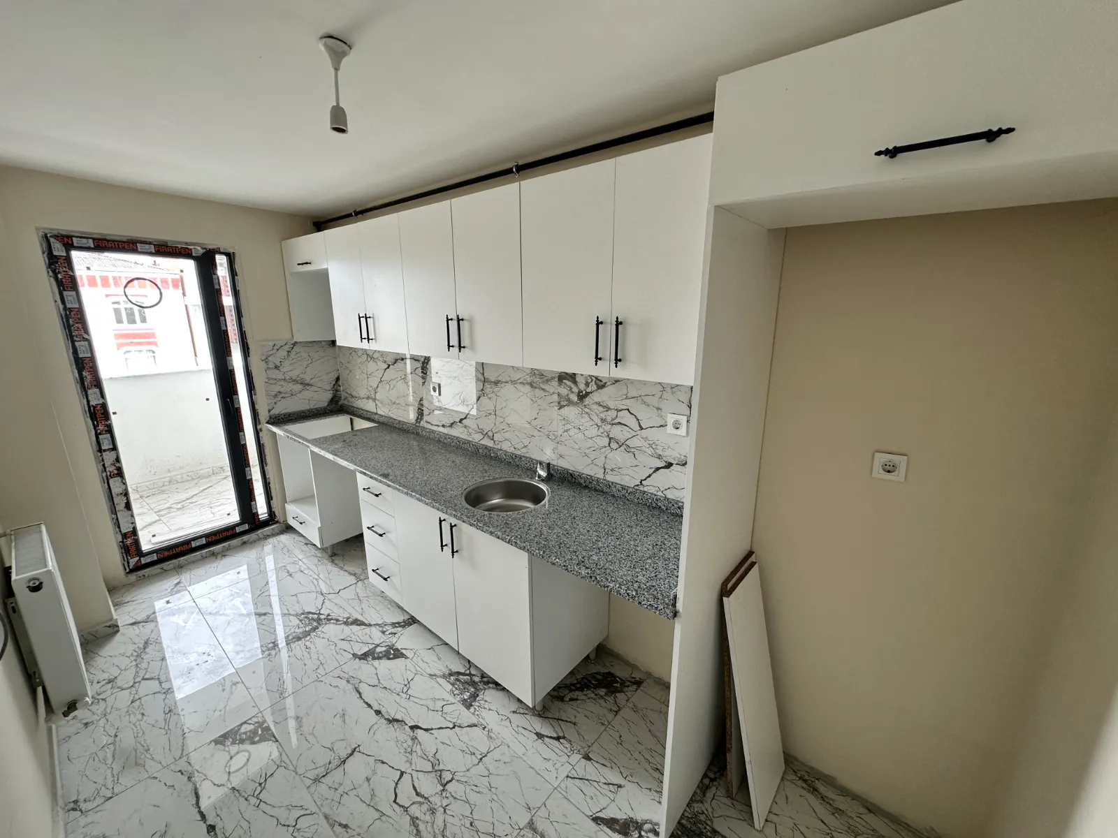 MUSTAFA KEMAL PAŞA MAHALLESİ FATİH CADDESİ ÜZERİ SATILIK 2+1 DAİRE KOD(1027) görsel 6