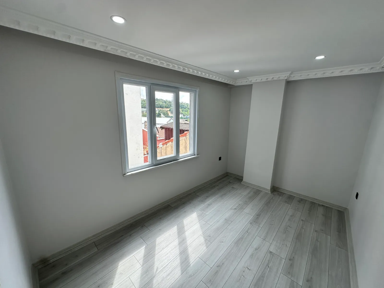 MERKEZ MAHALLESİNDE SATILIK SIFIR ARA KAT DAİRE KOD(1028) görsel 4